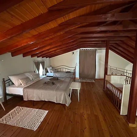 Vakantiehuis Secret Garden Nea Iraklia